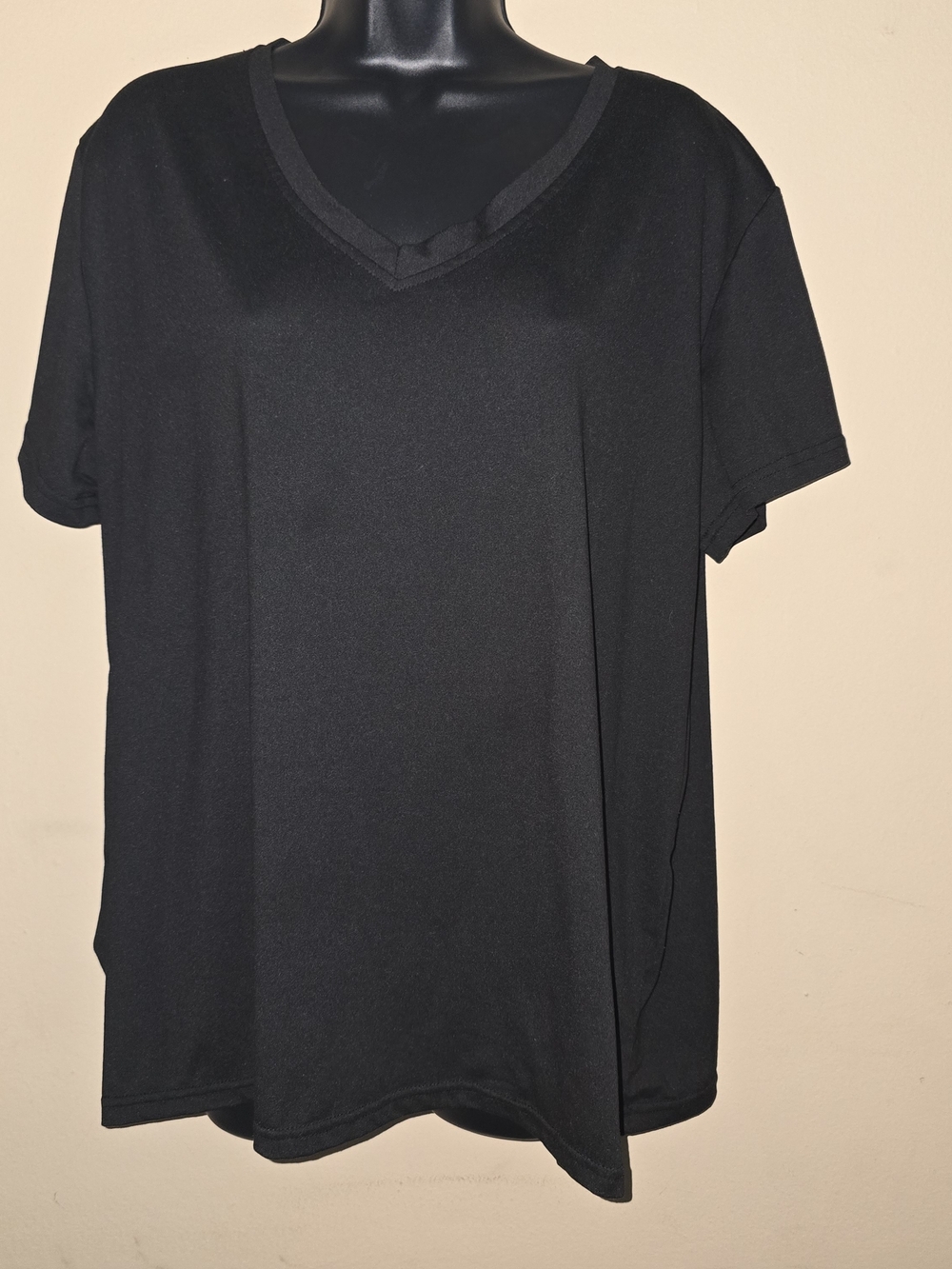 Basic Black V-Neck Short Sleeve Top Comfortable Everyday Wear Casual Lightweight